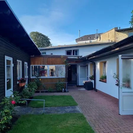 Grosszuegiges Mit Blick Zum Park Inkl Klimaanlage Apartmán